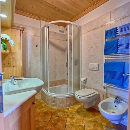 Casa Caste Сasa de vacaciones *