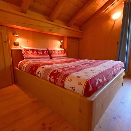 Casa Caste Сasa de vacaciones Bormio