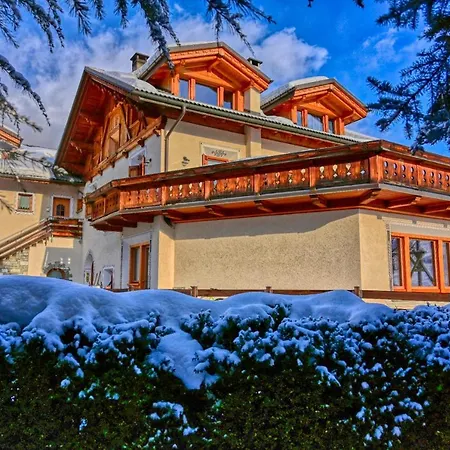 Casa Caste Сasa de vacaciones Bormio